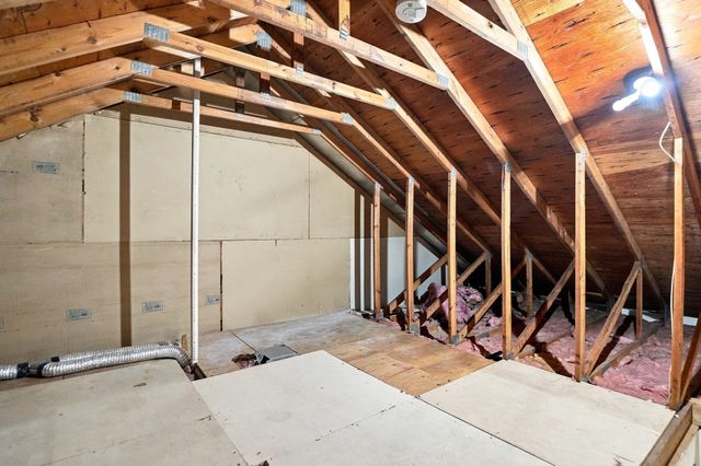 322 Bedford St 322, East Bridgewater, MA 02333