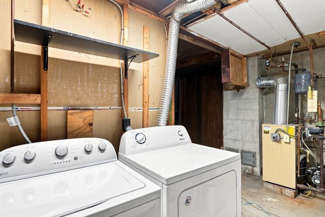 322 Bedford St 322, East Bridgewater, MA 02333