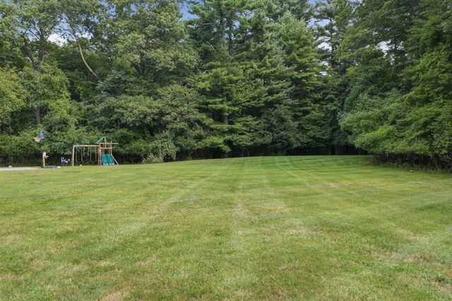 322 Bedford St 322, East Bridgewater, MA 02333