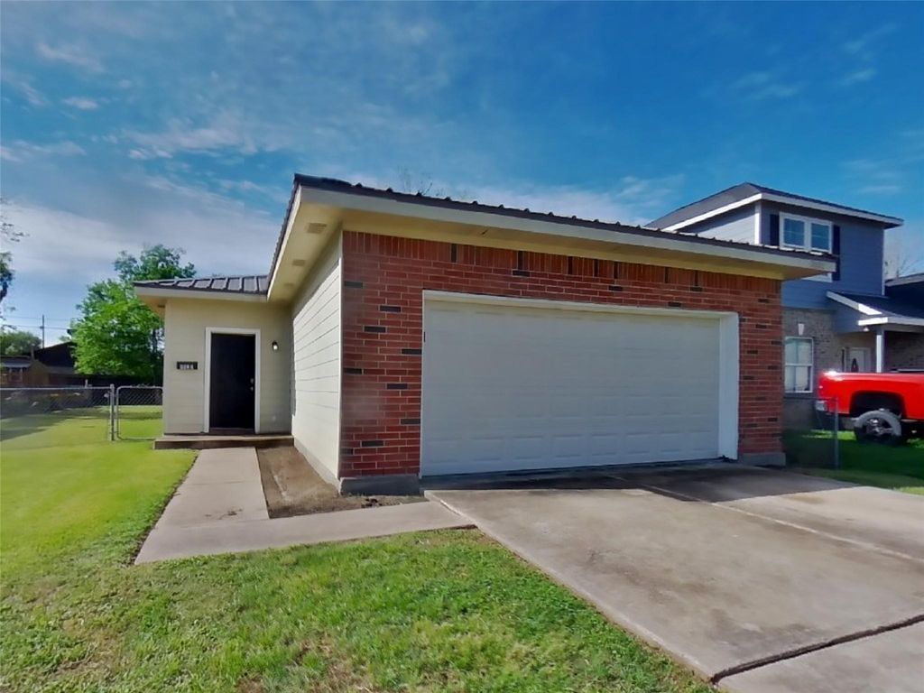 3522 Tangerine Street, Houston, TX 77051