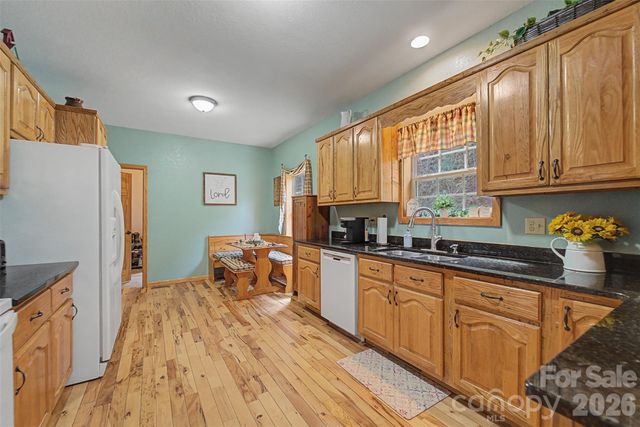 1960 Atoah Road, Robbinsville, NC 28771