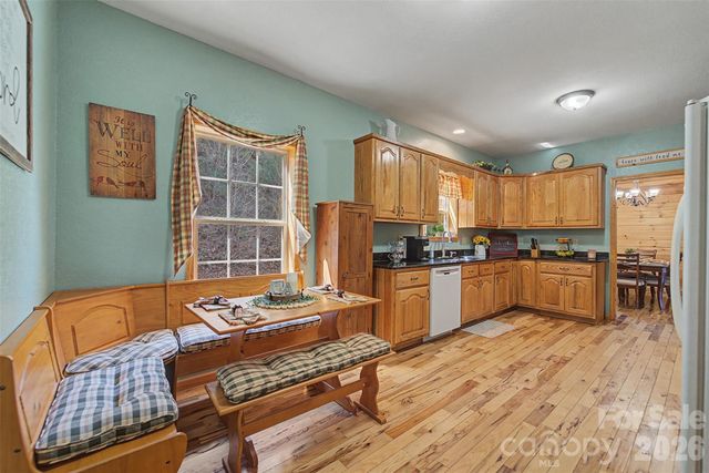 1960 Atoah Road, Robbinsville, NC 28771