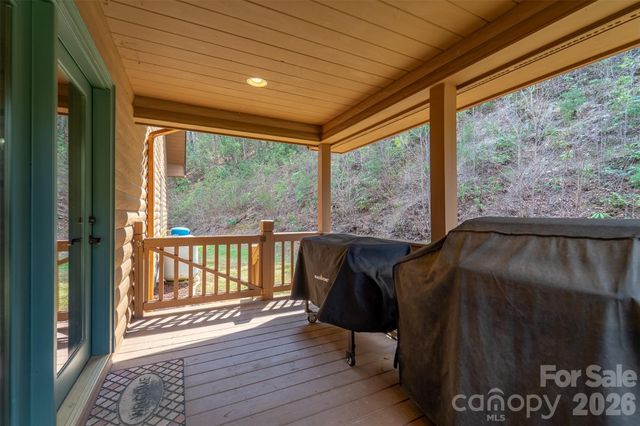 1960 Atoah Road, Robbinsville, NC 28771