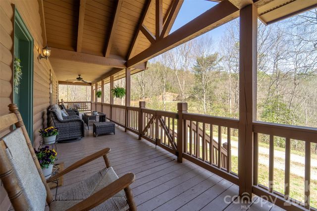 1960 Atoah Road, Robbinsville, NC 28771