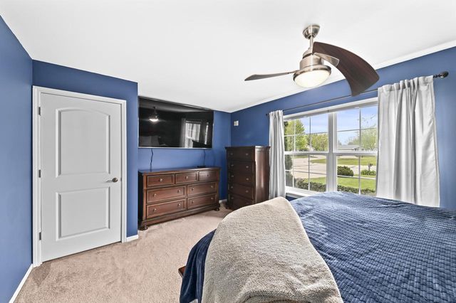 1321 Maass DRIVE, Oak Creek, WI 53154