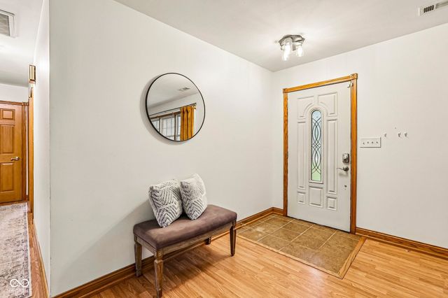 9565 Edgewater Court, Brownsburg, IN 46112