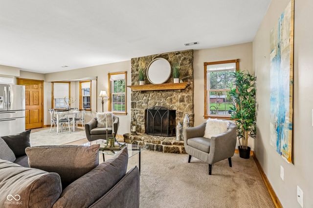 9565 Edgewater Court, Brownsburg, IN 46112