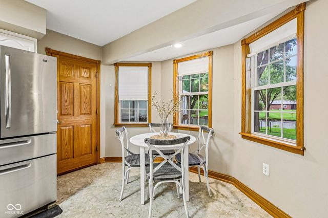 9565 Edgewater Court, Brownsburg, IN 46112