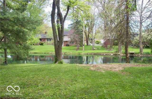 9565 Edgewater Court, Brownsburg, IN 46112