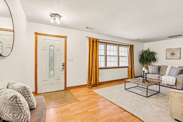 9565 Edgewater Court, Brownsburg, IN 46112