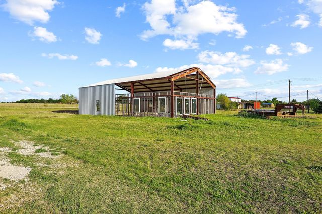 2092 County Road 5010, Blue Ridge, TX 75424