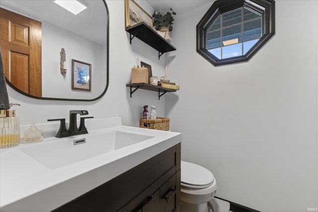 301 N Brookfield Drive, Lafayette, IN 47905