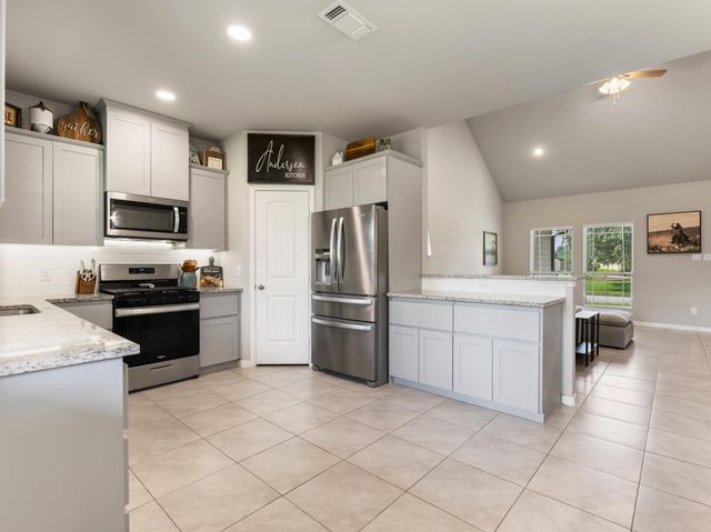 2213 Sago, Bay City, TX 77414