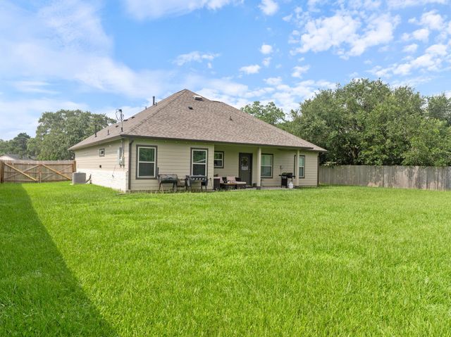 2213 Sago, Bay City, TX 77414