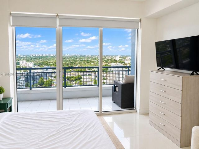 60 SW 13th Street 2409, Miami, FL 33130