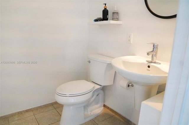 60 SW 13th Street 2409, Miami, FL 33130