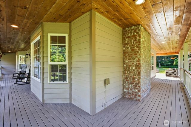 14812 66th Avenue NW, Stanwood, WA 98292