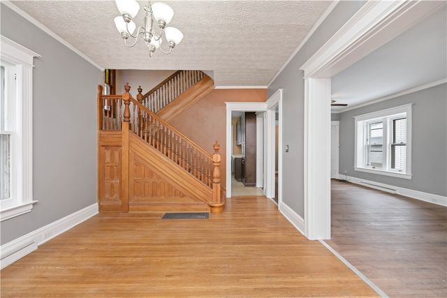 90 Avondale Park, Rochester, NY 14620