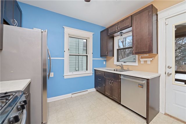 90 Avondale Park, Rochester, NY 14620