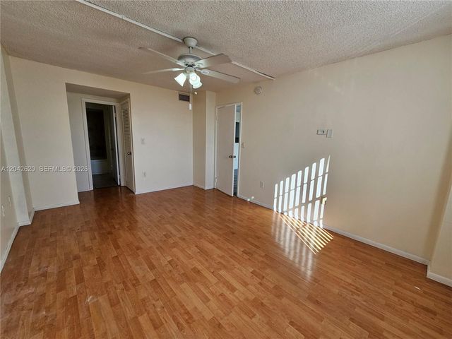 15600 NW 7th Avenue 704, Miami, FL 33169
