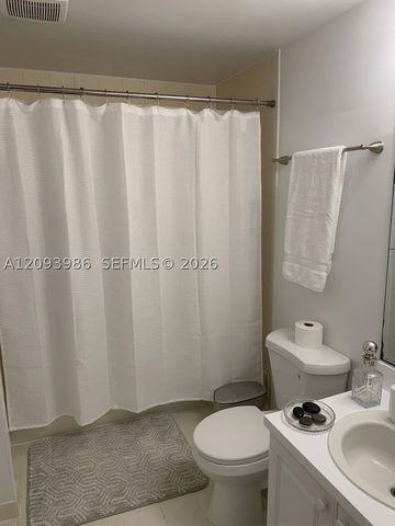 1300 NE 109th St 303, Miami, FL 33161
