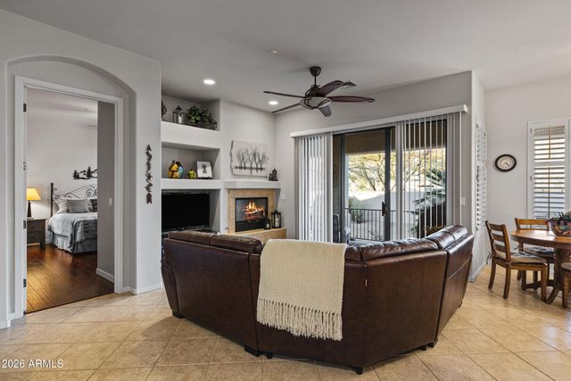 16540 E EL LAGO Boulevard 15, Fountain Hills, AZ 85268