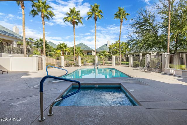 16540 E EL LAGO Boulevard 15, Fountain Hills, AZ 85268
