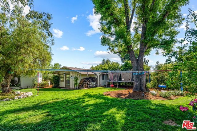 19621 Wells Drive, Tarzana (los Angeles), CA 91356