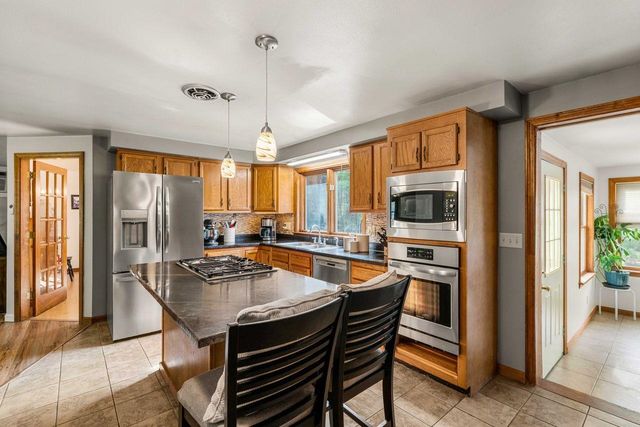 5 Ben Farnsworth Road, Brookline, NH 03033