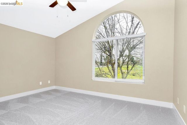 5041 Claremont Ct, Oakley, CA 94561