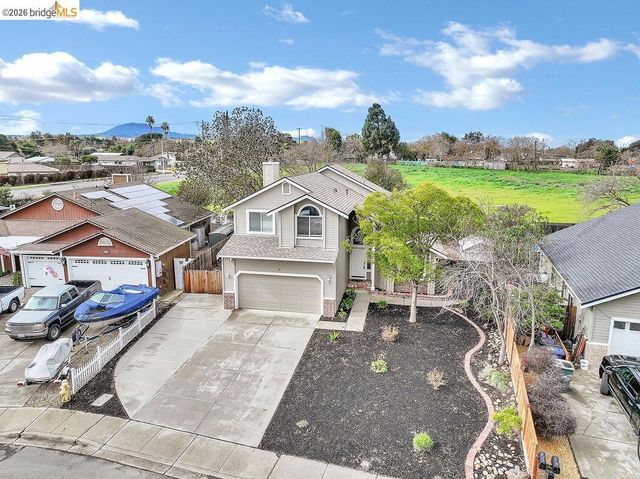 5041 Claremont Ct, Oakley, CA 94561