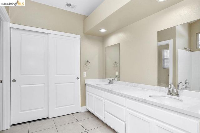 5041 Claremont Ct, Oakley, CA 94561