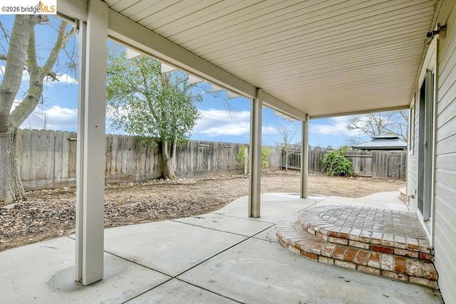 5041 Claremont Ct, Oakley, CA 94561