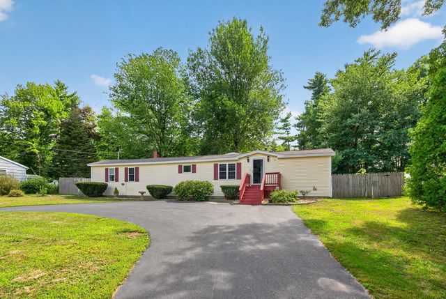 74 Long Hill Road, Dover, NH 03820