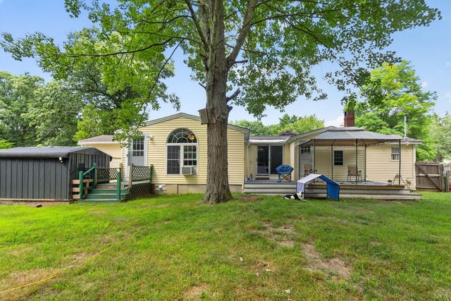 74 Long Hill Road, Dover, NH 03820