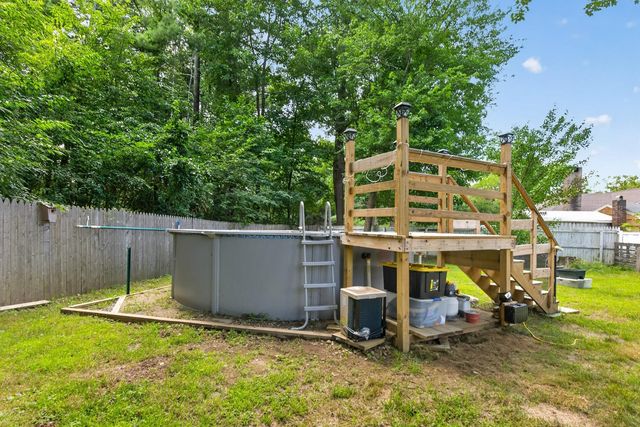 74 Long Hill Road, Dover, NH 03820