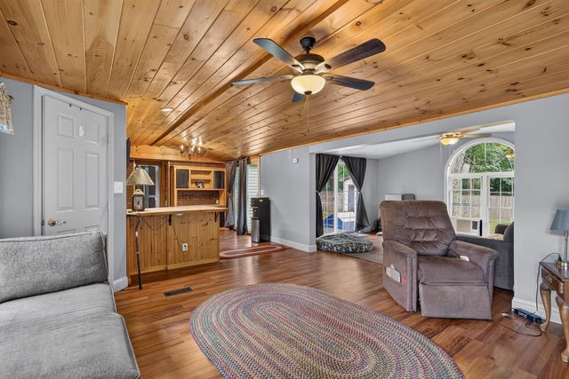 74 Long Hill Road, Dover, NH 03820