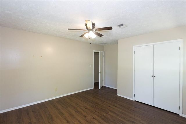 3720 Sunny Hill Drive, Loganville, GA 30052