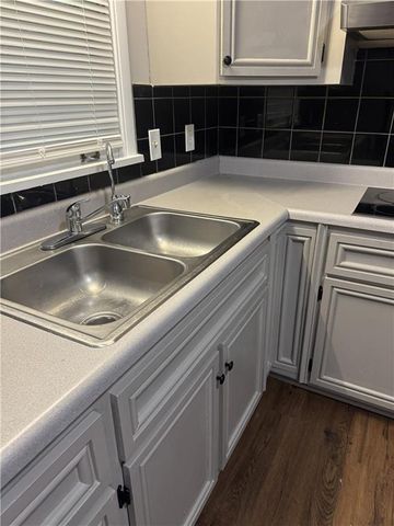 3720 Sunny Hill Drive, Loganville, GA 30052