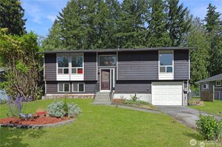 15425 25th Avenue E, Tacoma, WA 98445