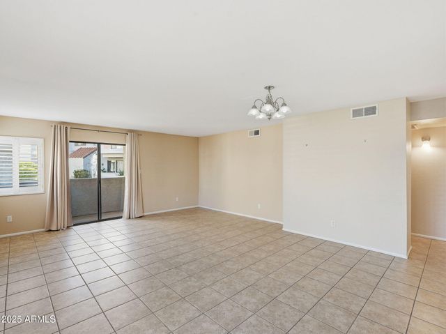 10055 E Mountainview Lake Drive 1026, Scottsdale, AZ 85258