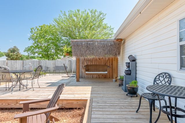 118 Huntington Dr, Headland, AL 36345