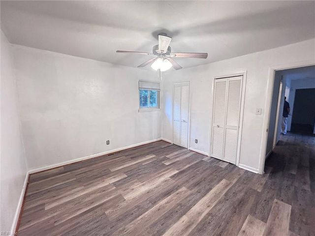 424 Crossett ST, Virginia Beach, VA 23452