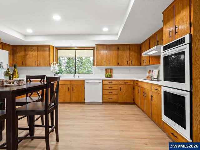 115 NW Harmony Ln, Corvallis, OR 97330