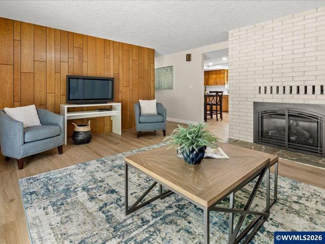 115 NW Harmony Ln, Corvallis, OR 97330