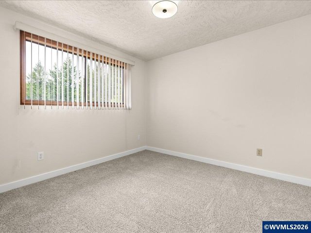 115 NW Harmony Ln, Corvallis, OR 97330