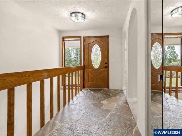 115 NW Harmony Ln, Corvallis, OR 97330