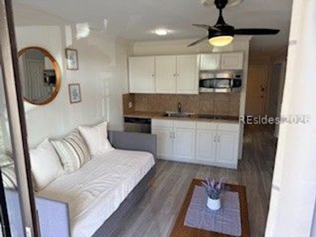 23 S Forest Beach Dr Apt 175, Hilton Head Island, SC 29928