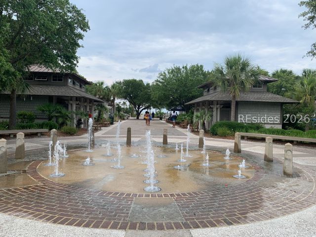 23 S Forest Beach Dr Apt 175, Hilton Head Island, SC 29928