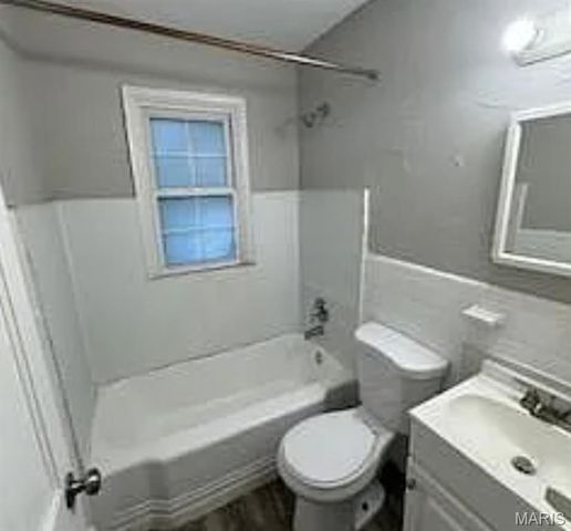 10130 Newbold Drive, Bellefontaine Nghbrs, MO 63137